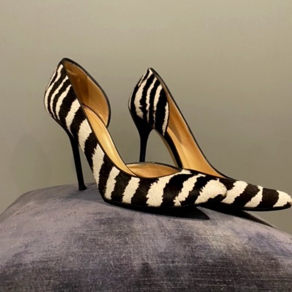 Gucci Shoes - GUCCI- Pony-style calfskin heels